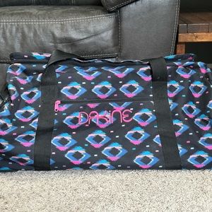Dakine 90L rolling dufflebag